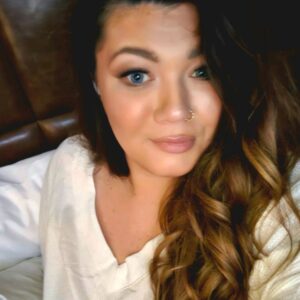 Amber Portwood Instagram - Happy mini Friday! Do you have any plans for the weekend? 

#countdowntotheweekend
