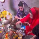 Ameesha Patel Instagram - Beautiful puja today for Mahashivratri 🙏🏻🙏🏻🙏🏻🙏🏻 HAR HAR MAHADEv 🙏🏻🙏🏻🙏🏻