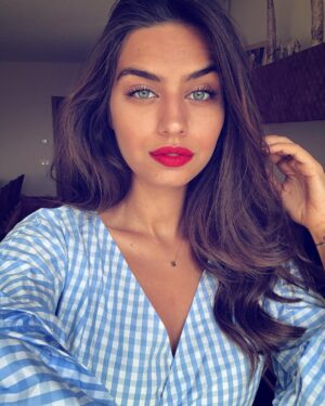 Amine Gülşe Instagram - 🔷🌹