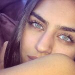 Amine Gülşe Instagram - One day your life will flash before your eyes, make sure it's worth watching 😊