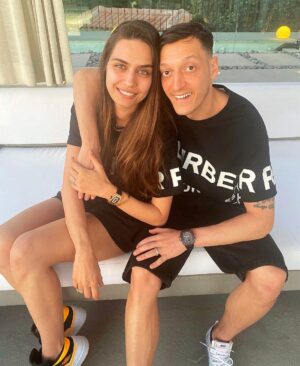 Amine Gülşe Instagram - Some quality time with my love 🥰❤️ #familytime