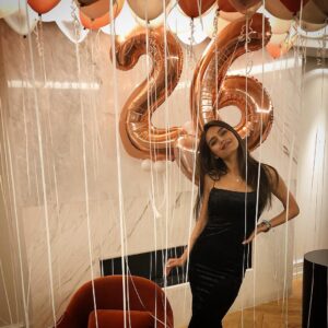 Amine Gülşe Instagram - Doğum günümü kutlayan herkese çok teşekkür ederim ❤️🎂🎉🙏🏼