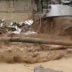 Amir Jafari Instagram - . سیل چندین شهر و خانه را ویران نکرد بغضی به اندازه سرزمینمان به ما داد ... در کنار هم باشیم، فارغ از هر نوع دیدگاه سیاسی و انتقادی اولویت با کمک و همدلی و نجات کشورمان است. توهین و انتقاد را به وقت دیگری موکول کنیم تا سیل داشته هایمان را در شلوغی شکایتها از ما نگیرد. "سدی باشیم در مقابل سیلی که بر آبادی و هستی و خاطرات هموطنانمان جاریست" شماره حساب اختصاصی برای کمک به سیل زده ها با مجوز هلال احمر : بانک تجارت بنام خیریه مهرآفرین پناه عضر شماره حساب : ۳۰۶۵۵۲۶۲۷ شماره کارت : ۵۸۵۹۸۳۷۰۰۰۰۲۶۶۴۷ شماره شباء: IR۵۷۰۱۸۰۰۰۰۰۰۰۰۰۰۳۰۶۵۵۲۶۲۷ #سیل__لرستان_خوزستان_گلستان_مازندران_ایلام_شیراز #کنار_هم_باشیم #ایران_را_دریابیم