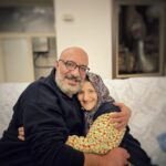 Amir Jafari Instagram - چشمه عشق ملکوت ...خالق زیباترین و امن ترین تصویر زندگی ،در آغوشت جهان را زیر سر دارم .. وجودت مستدام و دعاهایت جاری در لحظه هایم ...روزت مبــــارک مــــادرم #مادر