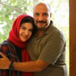 Amir Jafari Instagram - تو به وسعت تاریخ" بهار " مهربانی ممنونم که واقعیت های زندگی را با من زیست کردی و با تو دلم، همواره امنیت و عشق و ارامش را زندگی میکند.. عشقم .همراهم .رفیقم .مبارکم باشی که دنیا با تو بودنی است.. "تولدت مبارکـــــــــــ"
