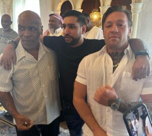 Amir Khan Instagram - Another day with boxing royalties in Saudi Arabia, guest of @turkialalshik at his residence for lunch.