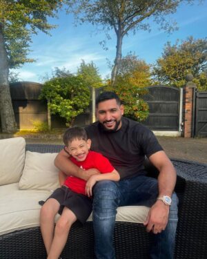 Amir Khan Instagram - Weekend with the khan family in bolton #family