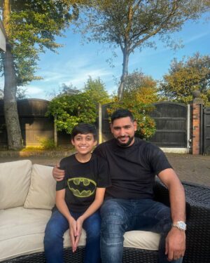 Amir Khan Instagram - Weekend with the khan family in bolton #family