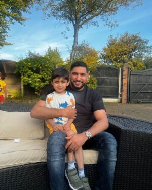 Amir Khan Instagram - Weekend with the khan family in bolton #family