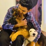 Amit Sadh Instagram – Me, Mike & Tango!! ❤️
Does anyone want to join us?😋🤗