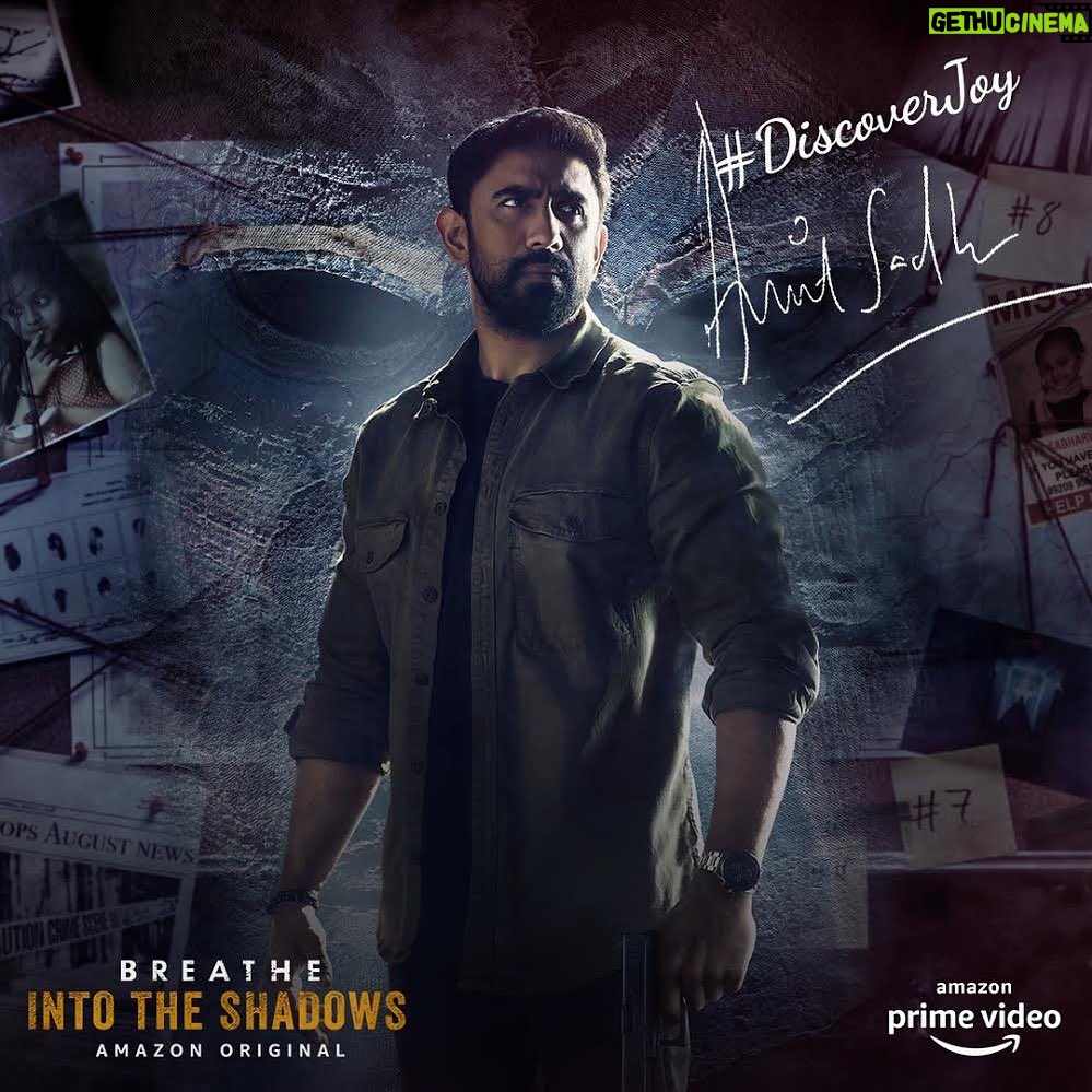 Amit Sadh Instagram - A lot of you keep messaging me asking me for my autograph and sometimes it feels so difficult and impossible to send. Well, my studio @primevideoin came up with the best solution. I feel a little narcissistic putting my own picture with an autograph and posting on my Instagram 😃😃😃 But this is the only way I get this to all people who want this. So here it is! Enjoy