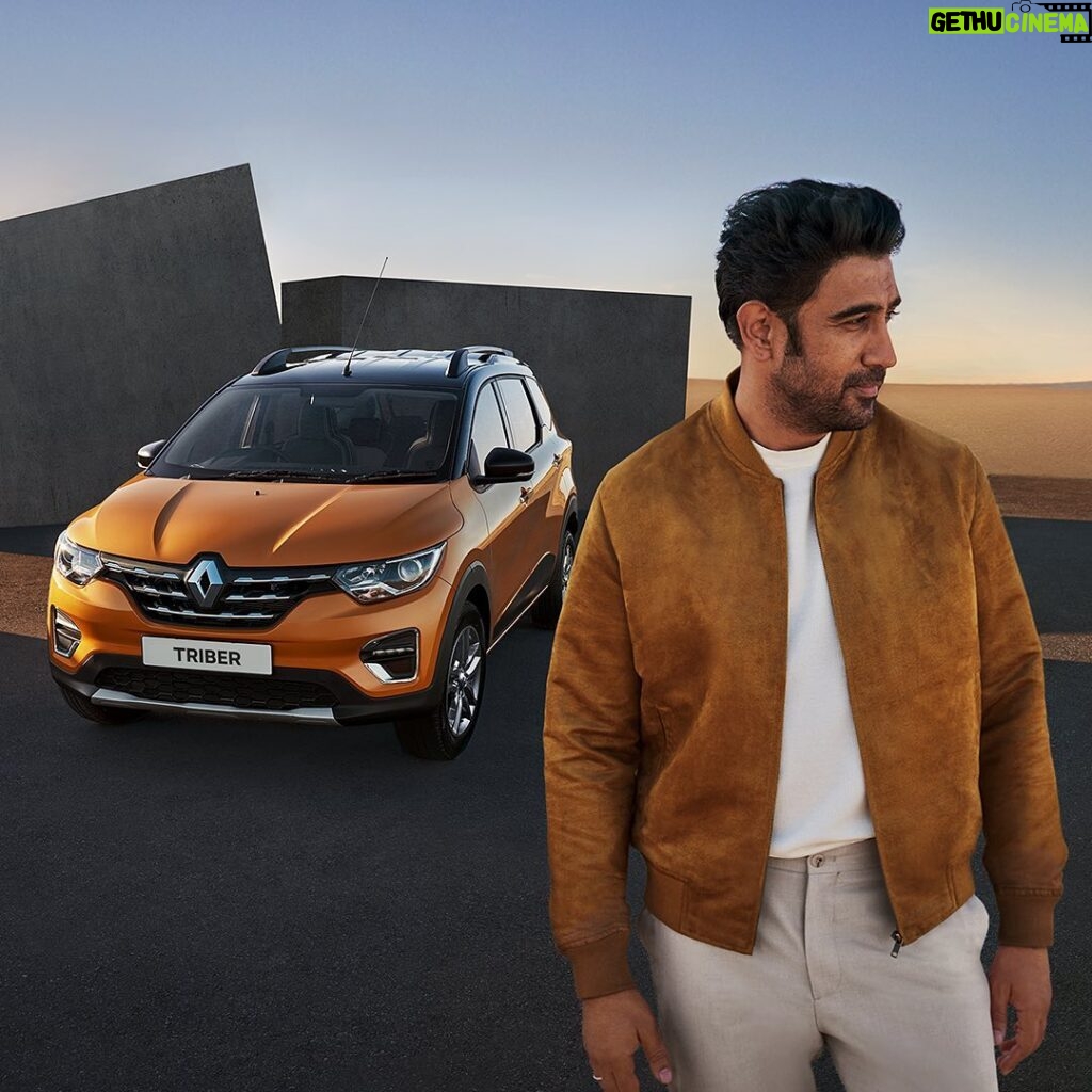 Amit Sadh Instagram - Life comes with endless possibilities, and in the company of #Renault #Triber, I plunge from one adventure to the next. Unbelievably modular, spacious and safe, this car is everything I need for memorable drives with my tribe. #LifeOnDemand #SpaceForEverything @renaultindia