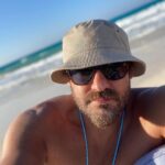Amr Youssef Instagram - ☀️😎