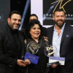 Amr Youssef Instagram - اولاً مليون شكراً علي كل تهنئة جاتلي عشان عيد ميلادي و الله انا بحس انه يوم مميز بس عشان كلامكم الحلو ده غير المجهود الجبار اللي حبايبي بيعملوه من ڤيديوهات و صور و حركات ..بجد حاجة تِفرح يا رب دايماً انا ناجح بيكم و بدعمكم ❤️ و دي صور من استلام جائزة #دير_جيست عن مسلسل #طايع و الجائزة دي بتصويت الجمهور يعني بدعمكم ايضاً شكراً ليكم جميعاً و شكراً #دير_جيست ❤️ الصورة التانية مع حبيبتي صاحبة السعادة و صاحبي و حبيبي اكرم حسني Thank you all for the amazing birthday wishes you really make that day very special 🙏🙏🙏 The photos are from #dear_guest_award for #taye3_series thank you all for voting i hope am always up to your expectations 💐#amr_youssef