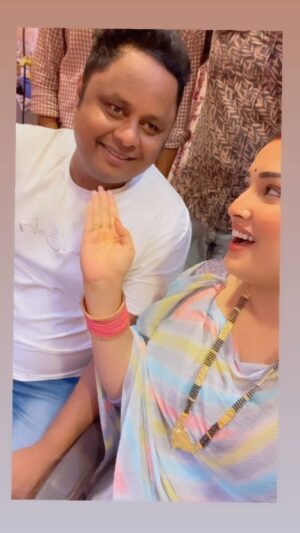 Amrapali Dubey Instagram - Happiest birthday my friend @ishtiyaque_shaikh_bunty 🥰♥️ yeh reel specially tumhare birthday ke liye sambhal ke rakhi thi maine 🤣🫶🏻 
Bhagwan tumhein hamesha khush, safal aur dirghayu rakhein 🥰