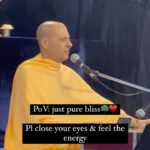 Anagha Bhosale Instagram – @radhanathswami 
Please start chanting Hare Krishna mahamantra everyone 🙏🏻& spread this mahamantra to everyone then see magic…..
.
Willing to give up everything for just saying ur name Hari 🙏🏻♥️✨🦚
