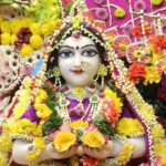 Anagha Bhosale Instagram - Flower Festival Darshan on 6th January 2024 #iskcon_chowpatty #iskcontemple #mumbai