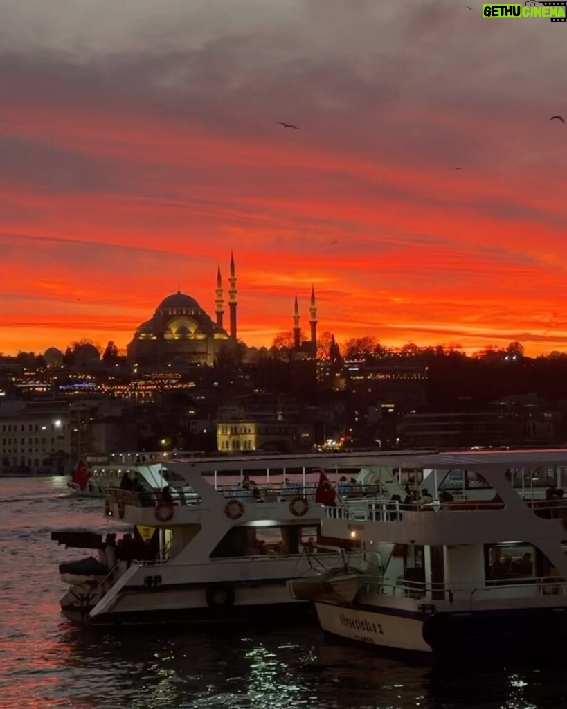 Anas Bukhash Instagram - / istanbul moments 🇹🇷✨ لحظات من أسطنبول Istanbul, Turkey