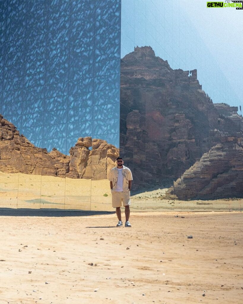 Anas Bukhash Instagram - / experiencing alula ✨🇸🇦 في العلا AlUla, Saudi Arabia