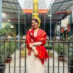 Anasuya Bharadwaj Instagram - ఓం శ్రీ జ్ఞానప్రసూనాంబ సమేత శ్రీ కాళహస్తీశ్వరాయ నమః 🔱🙏🏻