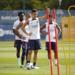 Ander Herrera Instagram - Already few preseasons, but still the same desire 😃 🔴🔵 Camp des Loges
