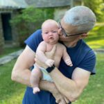 Anderson Cooper Instagram - Wyatt is 10 weeks old and doing great. He likes naps and milk, bath time and being read to. Thank you for all your lovely cards and messages!