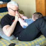 Anderson Cooper Instagram - Went over to @bravoandy’s to work on our upcoming shows in #NYC at the @beacontheatre and ended up playing with baby Benjamin instead. He is the best baby and i couldnt stop smelling and kissing him. Im obsessed.