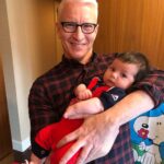 Anderson Cooper Instagram - Went to @bravoandy’s house to discuss AC2 upcoming shows, but ended up just talking with this adorable guy! Come see us live on stage in #BALTIMORE 5/11; #NYC 6/21, 6/22. Tickets and info @ac2live.com