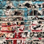 Anderson Cooper Instagram - Tonight on @60minutes I profile the extraordinary artist #MarkBradford, who makes abstract paintings out of layers of paper he cuts, power washes and sands. He didn’t sell his first painting till he was nearly 40. Back then he was still working as a hair stylist in his mom’s beauty shop. Now at 57, he is widely considered one the most important and influential American artists. @hauserwirth