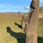 Anderson Cooper Instagram - Had an amazing trip to #EasterIsland. Tonight the story airs on @60minutes. #RapaNui.🗿🗿🗿🗿