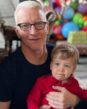 Anderson Cooper Thumbnail - 293.4K Likes - Most Liked Instagram Photos