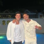André Luiz Frambach Instagram - 2023 foi um ano cheio de aventuras acima de tudo, um ano com muitos desafios, porém, um ano com muitas conquistas e realizações: ano do meu casamento, ano de 2 filmes no cinema nacional, ano que voltei pros palcos, ano que perdi uma irma(loira), e uma filha( meguinha) ano que realmente por diversos momentos fez a gente querer rebater, provar a verdade, mas que ensinou que acima de tudo precisamos ter AMOR, companheirismo, compreensão e força! Força pra passar por tudo e permanecer unido, força pra não se importar com as mentiras e falácias e força pra conseguir seguir em frente realizando tantos sonhos!! Que 2024 seja repleto de desafios tbm, porque papai do céu só dá uma cruz pra quem consegue carregar, e levo esse 2023 com o MAIOR AMOR DO MUNDO! EU CASEEEEI ❤️❤️💥💥💥