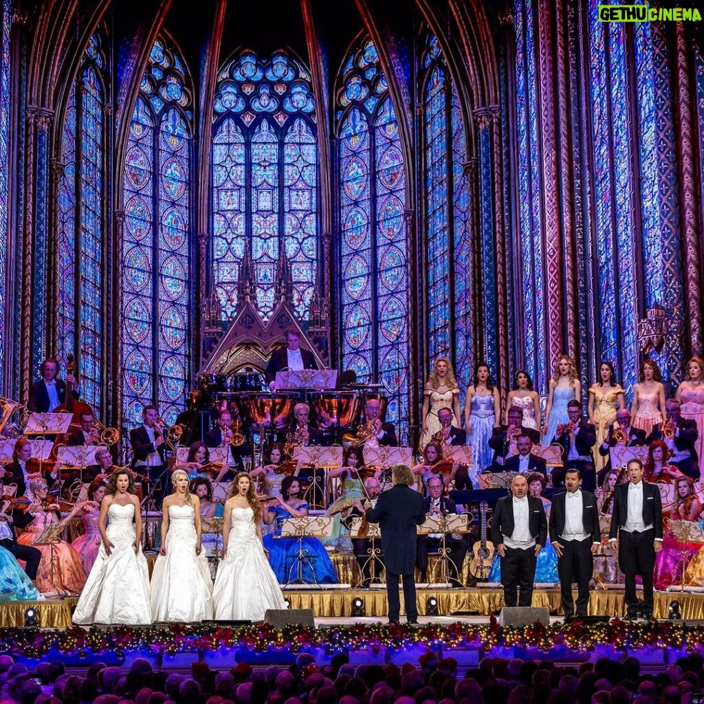 André Rieu Instagram - Ticket Alert! 🚨🎫 Tickets and Travel Packages for André's additional Christmas Concerts in Maastricht are on sale NOW at www.andrerieu.com (Link in bio) — Early booking is advised! 🎄🎅 Get ready for unforgettable breathtaking performances of timeless Christmas classics and Rieu's signature charm – these concerts promise an unforgettable celebration for the whole family! Additional dates: 21 December at 20.00 (CET), MECC Maastricht 22 December at 15.00 (CET), MECC Maastricht