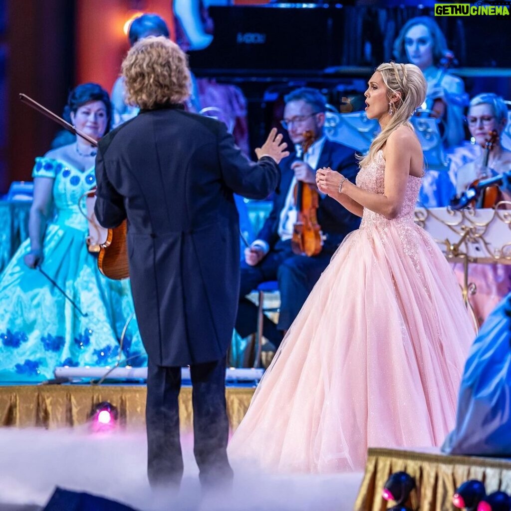 André Rieu Instagram - 🎶✨ Still humming the tunes from Maastricht’s Christmas concerts! Micaëla’s performance of Vocalise, combined with the graceful moves of Team Illumination, left us in awe. Don’t miss out on the Christmas magic next year—grab your tickets for 2024 at www.andrerieu.com/tour (Link in bio) 🎄🎟️ Maastricht, Netherlands