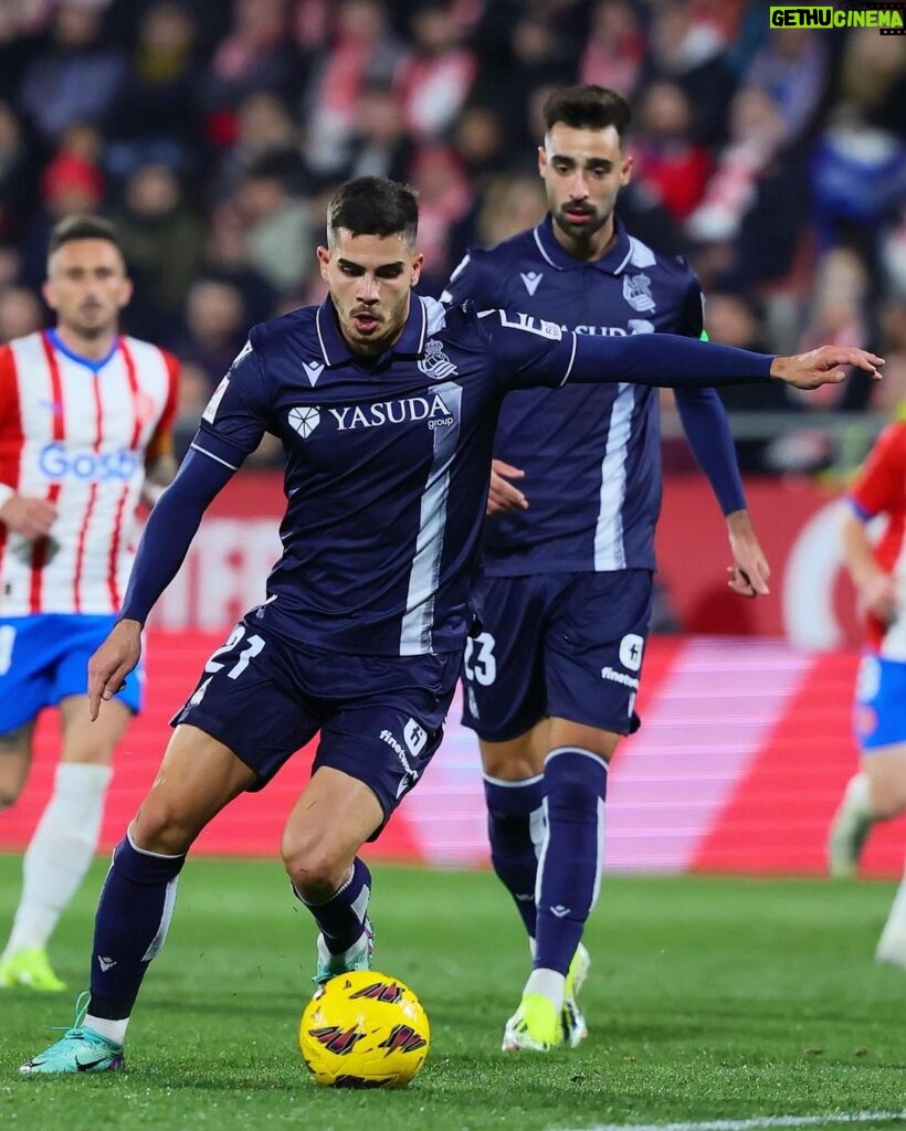 André Silva Instagram - Aunque terminamos empatando, dejamos todo en el campo! Seguimos en busca de más!