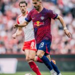 André Silva Instagram - We fought and we won! Thank you for all the support 💪 Allianz Arena