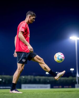 André Silva Instagram - Enjoying the last days in Abu Dhabi ⚽️