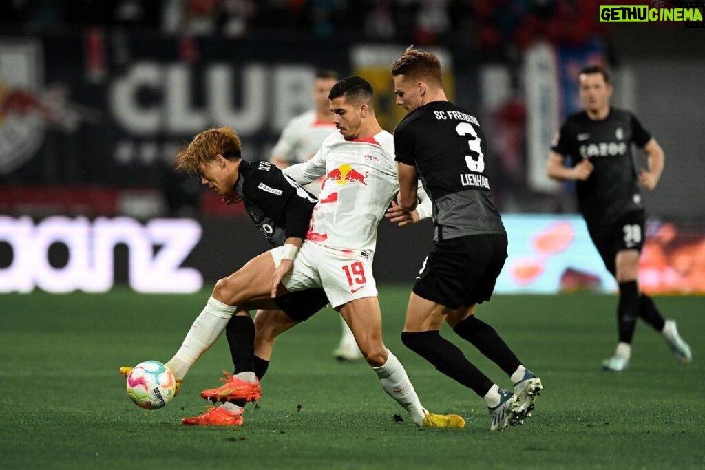 André Silva Instagram - We really deserve this moment! 🔥 Red Bull Arena