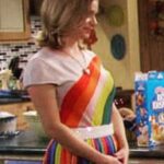 Andrea Barber Instagram - The WINNER of the 10th Annual Kimmy Gibbler Costume Contest is… @icstarsnureyes! 🎉🌈 It’s always so so so so SO hard to choose just one winner each year, and this year was no exception. But I loved Lauren’s creativity, attention to detail, and huge effort - she created the famous red front door, siding, and scarves entirely out of construction paper! 🤯 All of these qualities remind me so much of Margaret, who always put so much love into the costumes she made for me. ❤️ THANK YOU to everyone who took the time to create such incredible Gibbler Style! You all make my heart so full. ❤️🏡 #KimmyGibblerCostumeContest2021 #kimmygibblercostumecontest