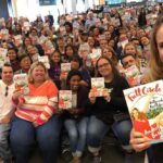Andrea Barber Instagram – The Grove showed UP!! Thank you for your love, your support, and for sharing your stories with me. I adore each one of you! ❤️ #fullcircle 📚🖊 Barnes & Noble Events, The Grove