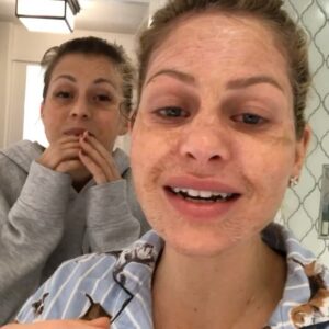 Andrea Barber Instagram - Happy Birthday to this ageless beauty! 44 has never looked so great! 😜 I love you SO much @candacecbure and can’t wait until the day we can finally hang out again and do ALL the facial masks! 😘🎊🎂