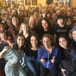 Andrea Barber Instagram - It’s show night and this audience is PUMPED!! We have a fun show in store for you tonight! 💃🏻🎬🕺🏻 #fullerhouse Warner Brothers Studios - Burbank, CA