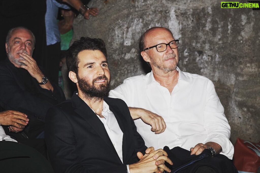 Andrea Iervolino Instagram - Special audience to the Ischia Global Fest @ischiaglobalfest for the short movie directed by Danny De Vito with the director Paul Haggis @paulhaggis and the film producer Aurelio De Laurentiis @aureliodelaurentiisofficial #andreiervolino #paulhaggis #dannydevito #aureliodelaurentiis #filmfestival Ischia, Italy