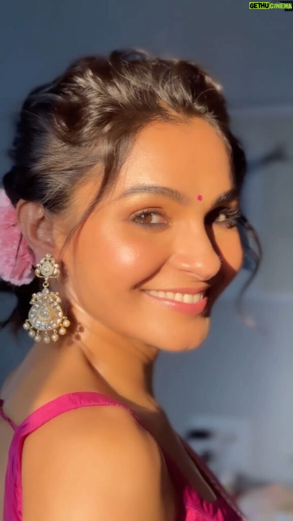 Andrea Jeremiah Instagram - Bringing in those festive vibes @therealandreajeremiah