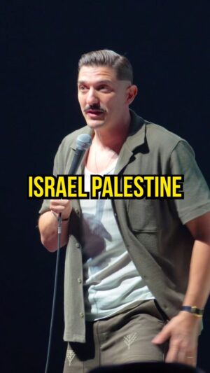 Andrew Schulz Instagram - ISRAEL PALESTINE protests in Australia were… confusing 🤔

#TheLifeTour

Great edit @chifftie
