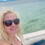 Angela Kinsey Instagram - Fiji! You were a dream! I'm so thankful for this time my family had together in such a wonderful place. Thank you to all of the people we met in Fiji that showed us their beautiful country! Bula Vinaka!❤️ @nanukuresort @river_tubing_fiji @craftedescapes