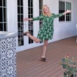 Angela Kinsey Instagram - New Year! New Deck! Thanks to the awesome folks at @trexcompany for making my backyard dreams come true! I love my new deck so much! We used Trex’s Transcend Lineage decking made from 95% sustainable material in the shade Jasper. Checking out my stories for my backyard makeover. ❤️
