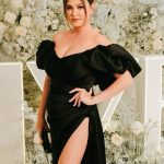 Angelica Panganiban Instagram - Definitely a fun night 🍾 will be forever grateful ♾️ #abscbnballisback #aiveebooth Styled by : @stylizedstudio Gown : Jaz Cerezo Jewels: JMA Clutch: Neil Felipp Make up by : @deniseochoa Hair by : @iamantoniopapa
