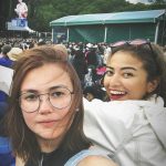 Angelica Panganiban Instagram - Kaya pala ginawa na natin mga masasayang bagay noon. Parating na pala mga mister right ng buhay natin. Happy birthday amigah 🍻 payagan pa sana tayo ng pamilya natin gawin tong mga to sa future 🙏 Love you bataaah 🥳