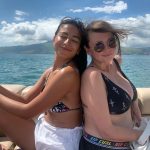 Angelica Panganiban Instagram - Si glaiza,, pinakamasarap maging kaibigan, pinaka game sa puyatan, kahit anong oras, pupuntahan ka niya. Aangkas siya sa motor ng masahista makarating lang sayo. Si glaiza ang pinaka masarap kasama sa sound trip, bibiritin niya mga kanta ni dua lipa ng ganun ganun na lang. si glaiza pinaka masarap kasama sa byahe, mawawala maleta niya pero chill lang siya, bibili na lang kami ng panty sa talipapa ng bhutan, lalabhan at isasampay namin mga bagong panty niya. Si glaiza ang pinaka rockstar na ninang ni bean, bubuhatin niya si bean para makakain ako. Si glaiza ang pinaka matagal ko ng kaibigan. Hanep na, solid pa. Hippie birthday sayo amigah! Kahit may bata na ko ngayon, ikaw pa rin ang number 1 bataah sa puso ko 🫶 fly high baard! Amigas